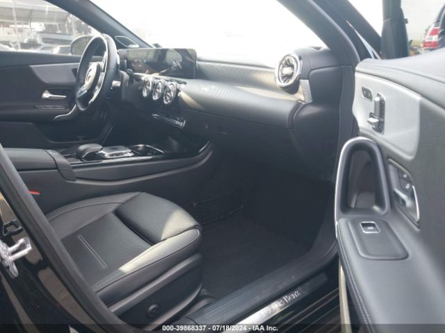 Photo 4 VIN: W1K3G4EB2LJ207200 - MERCEDES-BENZ A 220 