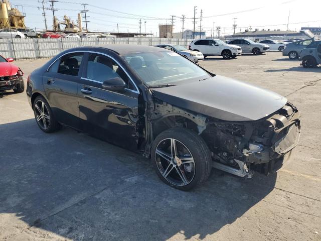 Photo 3 VIN: W1K3G4EB2NJ338713 - MERCEDES-BENZ A 220 