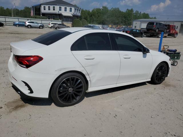 Photo 2 VIN: W1K3G4EB3LJ204743 - MERCEDES-BENZ A 220 