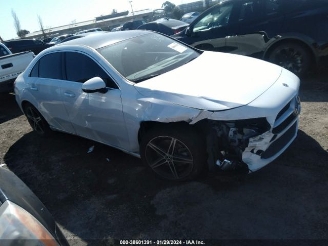 Photo 0 VIN: W1K3G4EB3MJ308604 - MERCEDES-BENZ A 220 