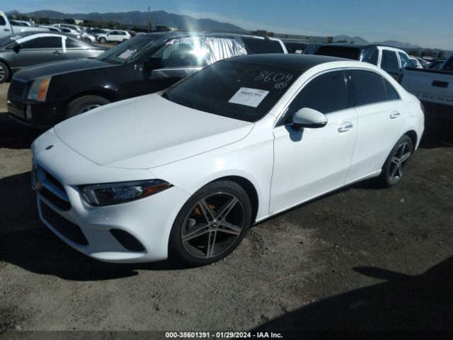 Photo 1 VIN: W1K3G4EB3MJ308604 - MERCEDES-BENZ A 220 