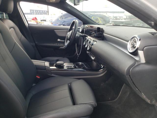 Photo 4 VIN: W1K3G4EB4NJ336039 - MERCEDES-BENZ A 220 