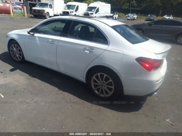 Photo 2 VIN: W1K3G4EB7LW044143 - MERCEDES-BENZ A-CLASS 