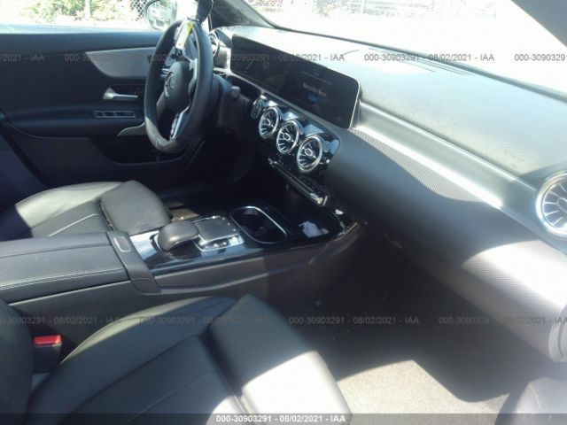 Photo 4 VIN: W1K3G4EB7LW044143 - MERCEDES-BENZ A-CLASS 