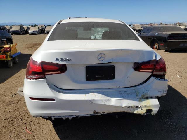 Photo 5 VIN: W1K3G4EB9LJ215939 - MERCEDES-BENZ A 220 