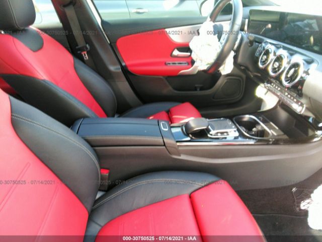 Photo 4 VIN: W1K3G4FB0LW045097 - MERCEDES-BENZ A-CLASS 