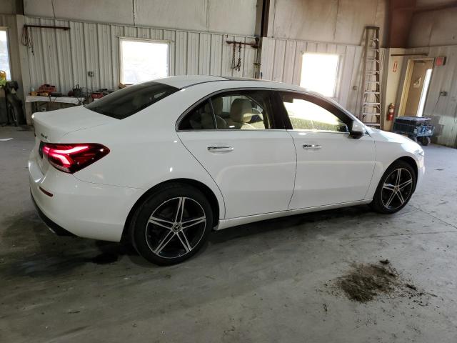 Photo 2 VIN: W1K3G4FB0NJ361714 - MERCEDES-BENZ A-CLASS 