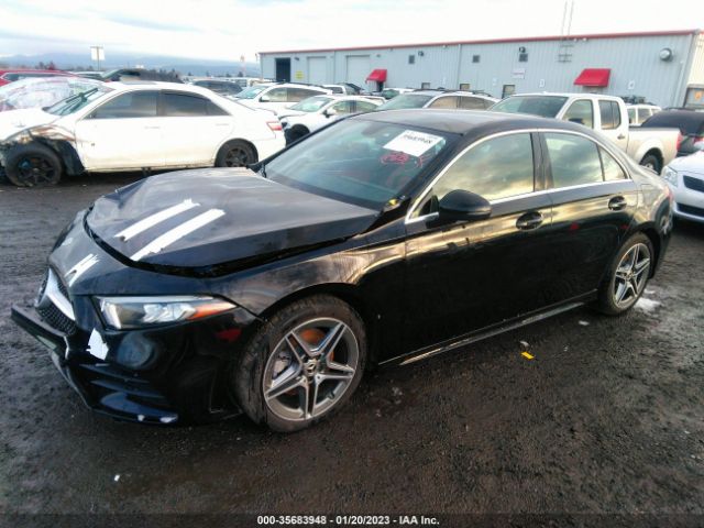 Photo 1 VIN: W1K3G4FB3NJ372299 - MERCEDES-BENZ A 220 