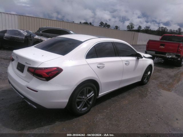 Photo 3 VIN: W1K3G4FB6LJ218246 - MERCEDES-BENZ A 220 