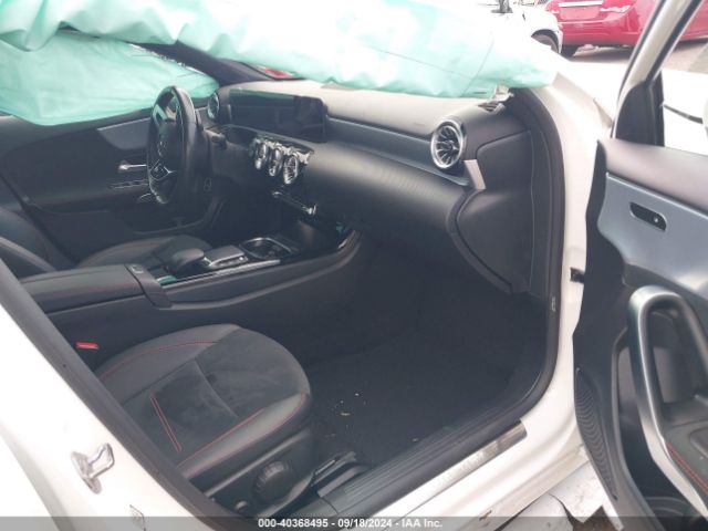 Photo 4 VIN: W1K3G4FB7NJ362794 - MERCEDES-BENZ A-CLASS 