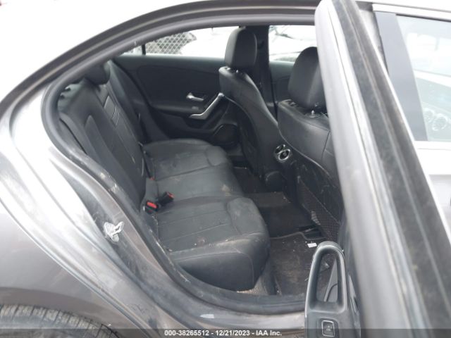 Photo 7 VIN: W1K3G4FB8NJ325155 - MERCEDES-BENZ A 220 