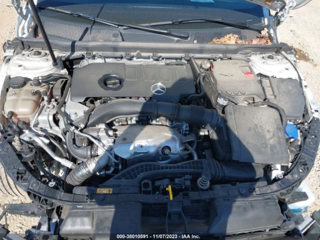 Photo 9 VIN: W1K3G4FB9LW044465 - MERCEDES-BENZ A 220 