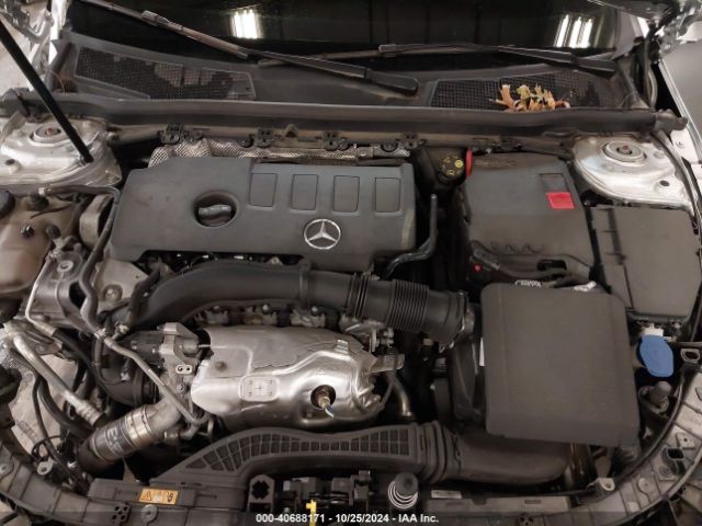 Photo 9 VIN: W1K3G4FBXLJ220792 - MERCEDES-BENZ A-CLASS 