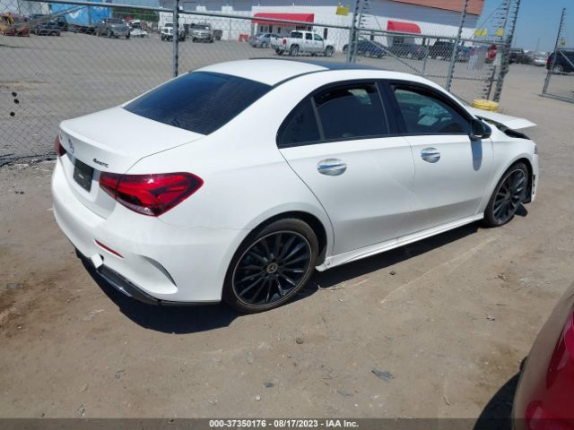 Photo 3 VIN: W1K3G4FBXNJ370226 - MERCEDES-BENZ A 220 