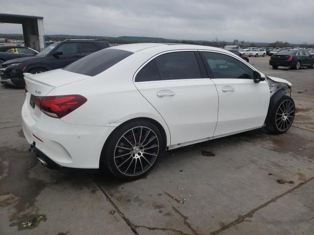 Photo 2 VIN: W1K3G5BB7MJ321608 - MERCEDES-BENZ A 35 AMG 