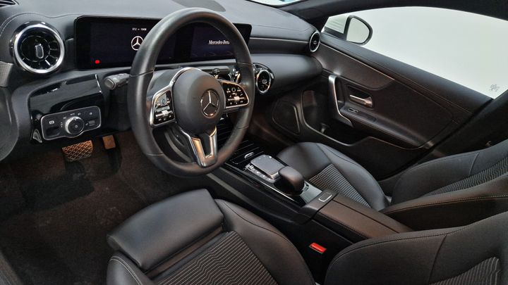 Photo 8 VIN: W1K5J1CB4PN370196 - MERCEDES-BENZ CLA 