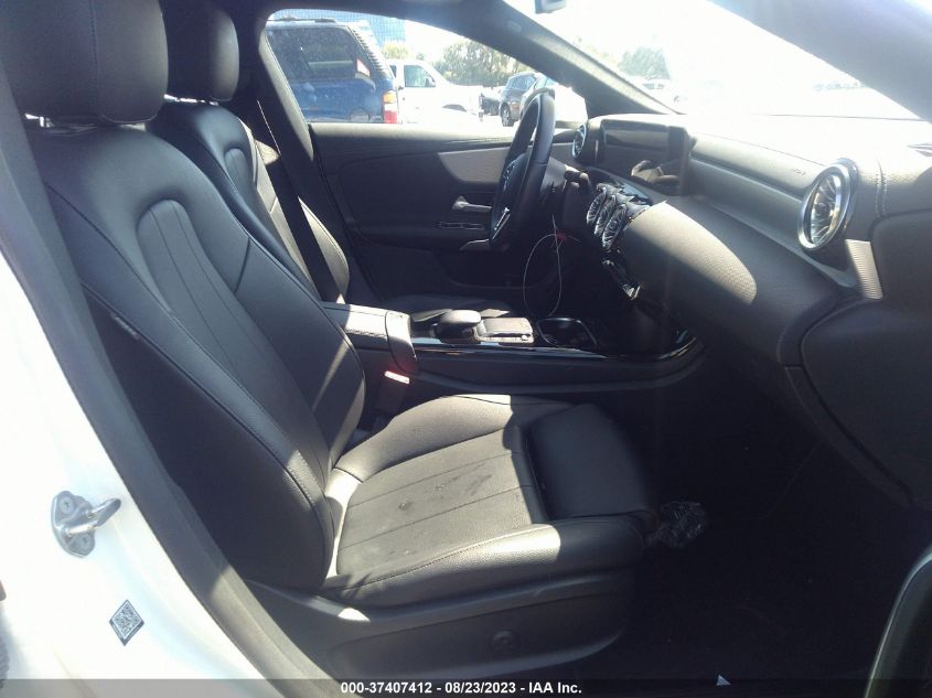 Photo 4 VIN: W1K5J4GB1NN249750 - MERCEDES-BENZ CLA-KLASSE 