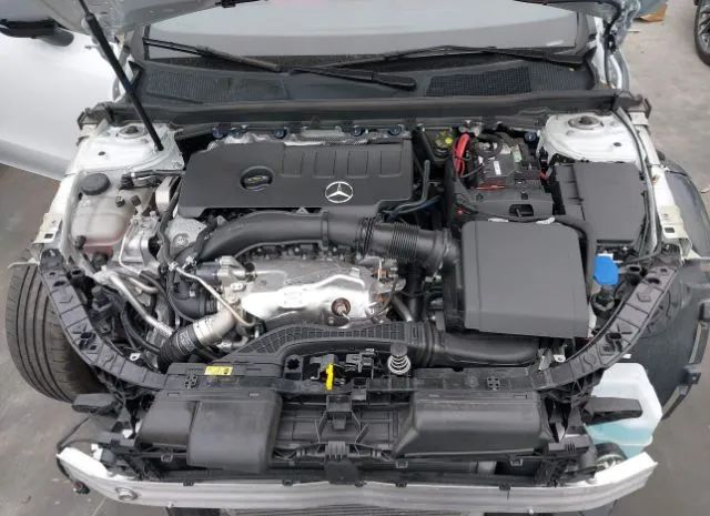 Photo 9 VIN: W1K5J4GB3PN348718 - MERCEDES-BENZ CLA 