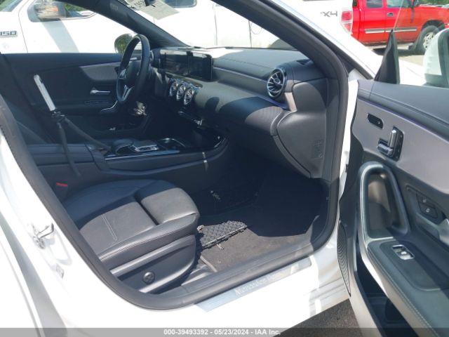 Photo 4 VIN: W1K5J4GB4LN118731 - MERCEDES-BENZ CLA 250 