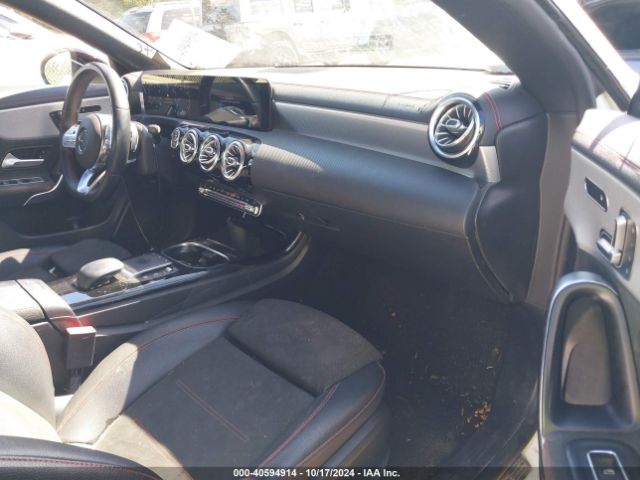 Photo 4 VIN: W1K5J4GB4MN152122 - MERCEDES-BENZ CLA-CLASS 