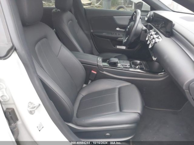 Photo 4 VIN: W1K5J4GB4MN176761 - MERCEDES-BENZ CLA-CLASS 