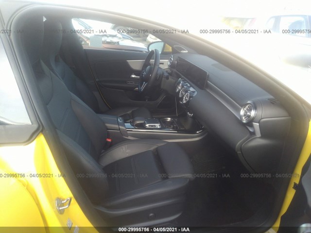 Photo 4 VIN: W1K5J4GBXLN083824 - MERCEDES-BENZ CLA-CLASS 