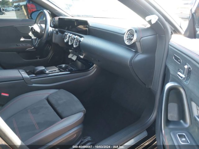 Photo 4 VIN: W1K5J4HB4PN377031 - MERCEDES-BENZ CLA-CLASS 