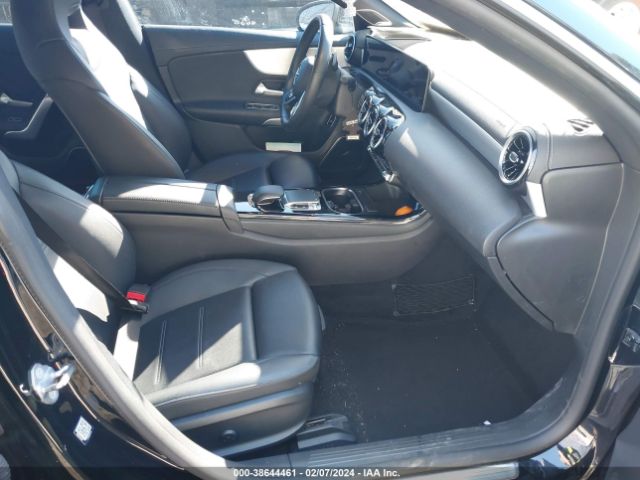 Photo 4 VIN: W1K5J4HB9LN092884 - MERCEDES-BENZ CLA 250 