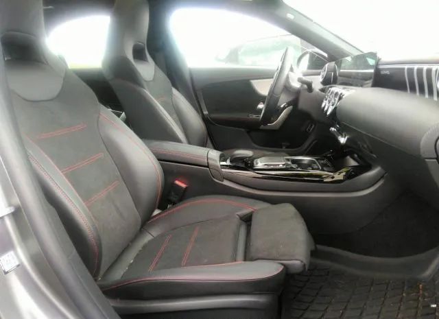 Photo 4 VIN: W1K5J5BB4NN270198 - MERCEDES-BENZ CLA-KLASSE 