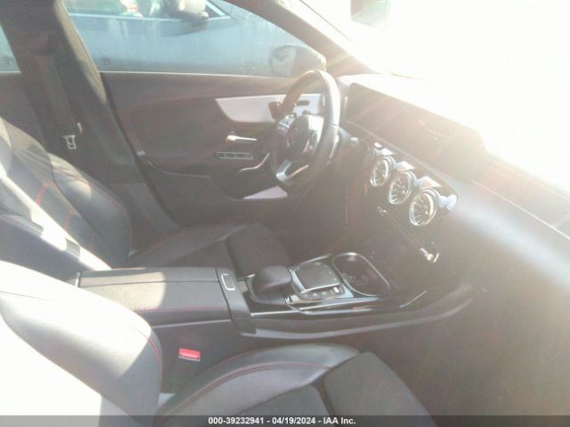 Photo 4 VIN: W1K5J5DB2NN309822 - MERCEDES-BENZ AMG CLA 45 