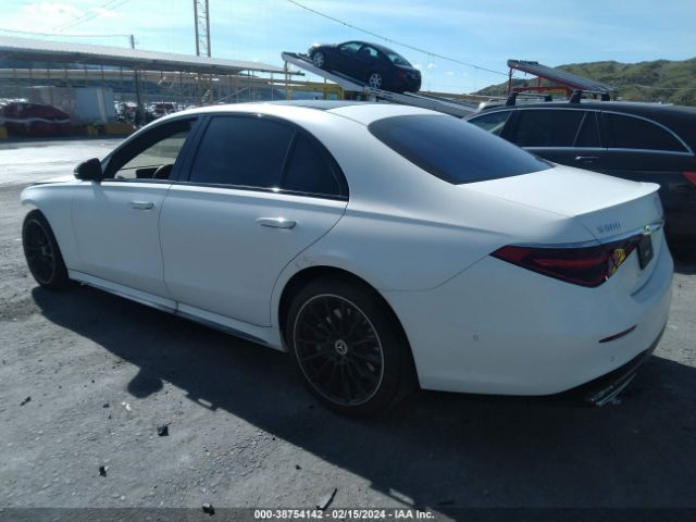 Photo 2 VIN: W1K6G6DB3PA218660 - MERCEDES-BENZ S 500 