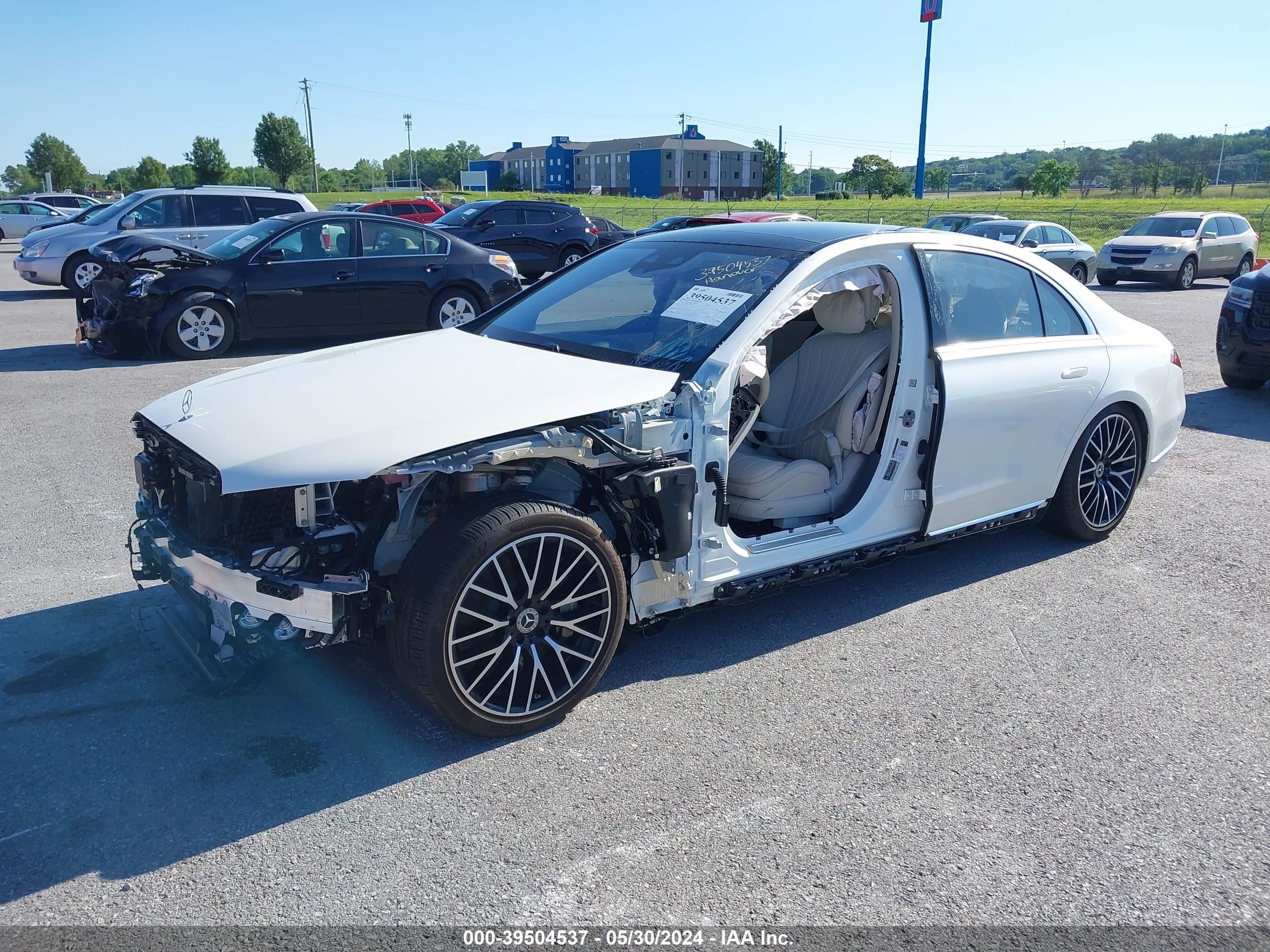 Photo 1 VIN: W1K6G7GB2PA236357 - MERCEDES-BENZ NULL 