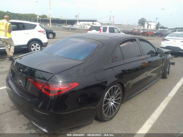 Photo 3 VIN: W1K6G7GB7NA105602 - MERCEDES-BENZ S 580 