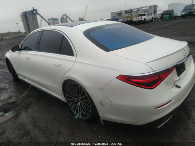 Photo 2 VIN: W1K6G7GB8NA106502 - MERCEDES-BENZ S 580 