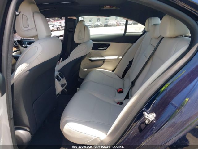 Photo 7 VIN: W1KAF4GB0NR067515 - MERCEDES-BENZ C 300 