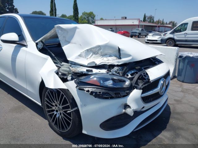 Photo 5 VIN: W1KAF4GB4PR145989 - MERCEDES-BENZ C-CLASS 