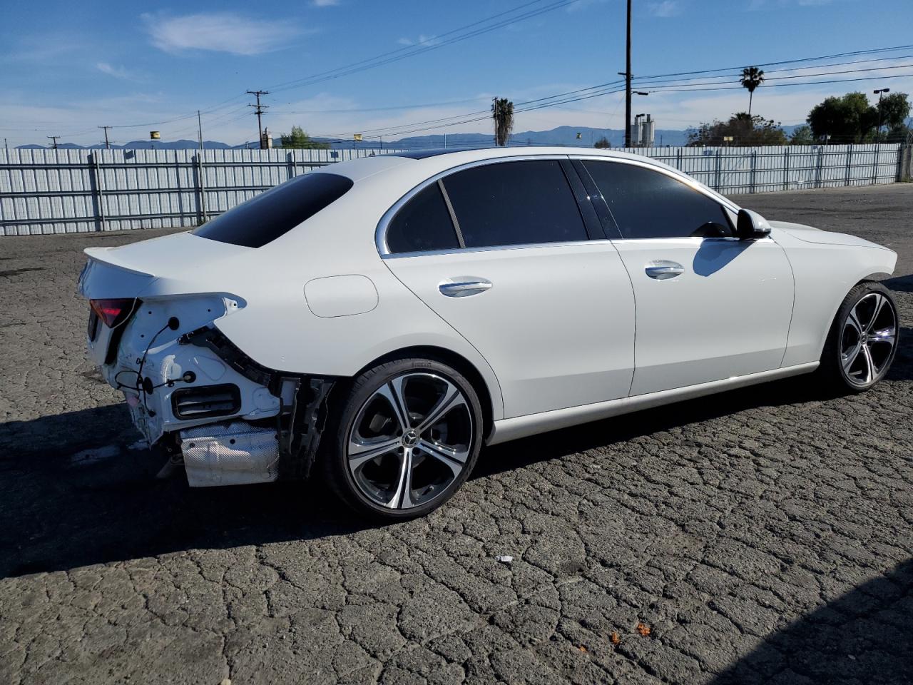 Photo 2 VIN: W1KAF4GB6PR139126 - MERCEDES-BENZ C-KLASSE 