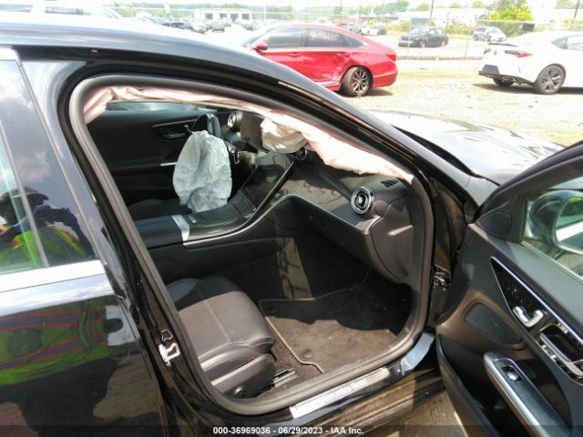 Photo 4 VIN: W1KAF4HB9NR035662 - MERCEDES-BENZ C 300 