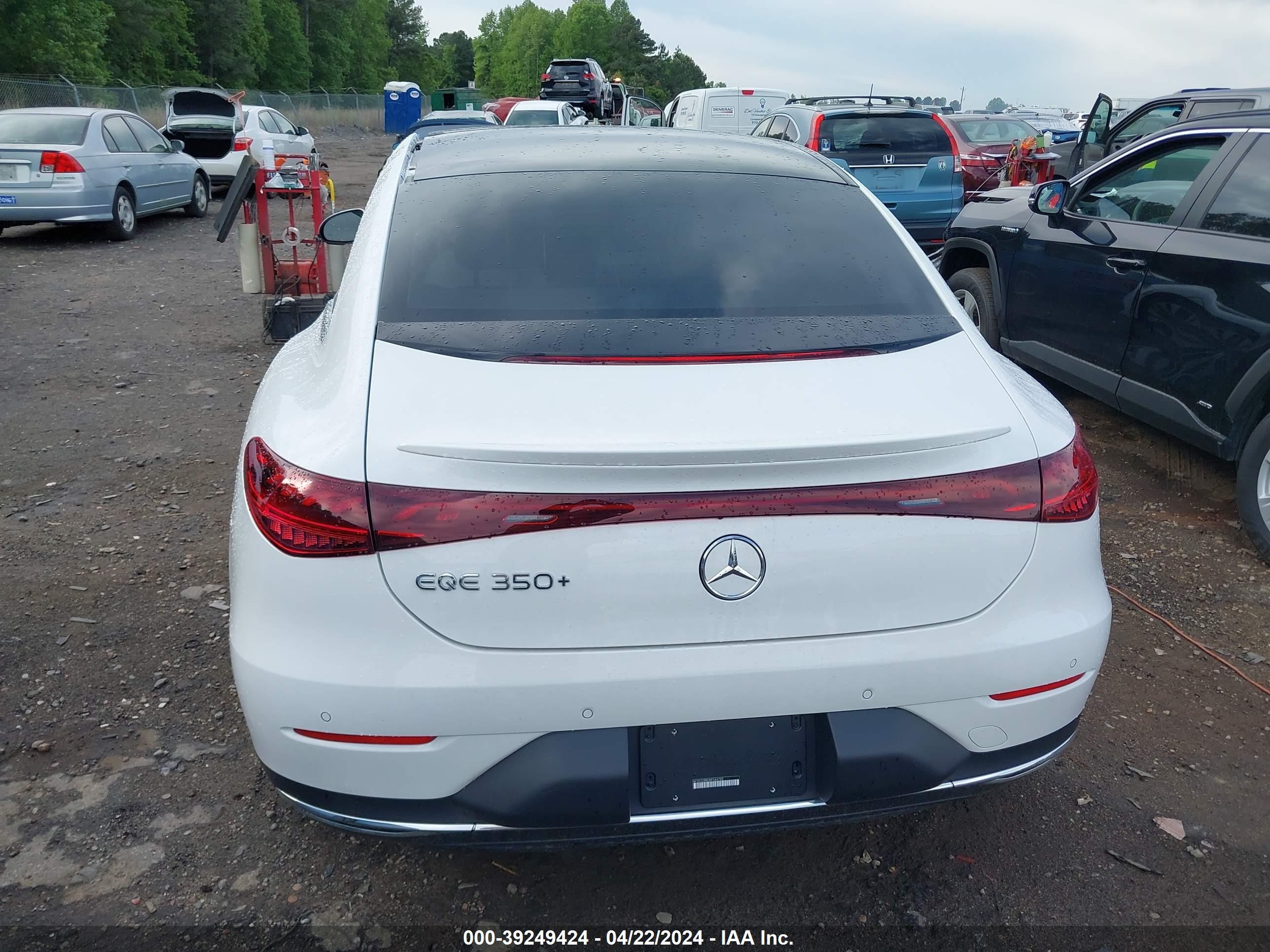 Photo 16 VIN: W1KEG2BB3RF044795 - MERCEDES-BENZ NULL 