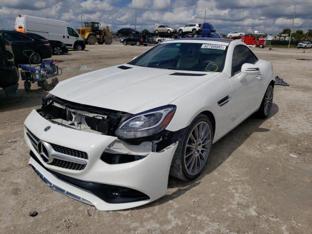 Photo 1 VIN: W1KPK3JA8LF169465 - MERCEDES-BENZ SLC-CLASS 