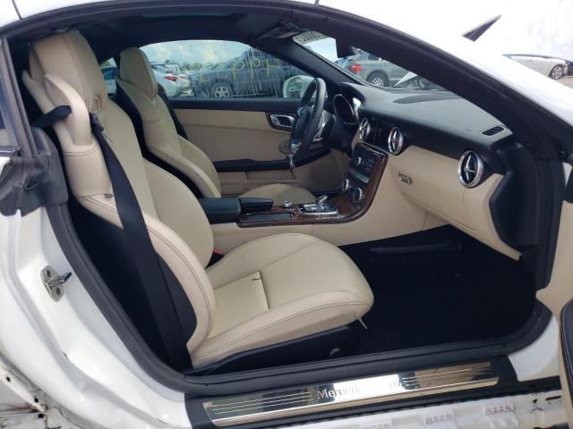 Photo 4 VIN: W1KPK3JA8LF169465 - MERCEDES-BENZ SLC-CLASS 