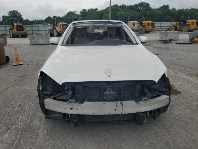 Photo 4 VIN: W1KUG8DB6LA570032 - MERCEDES-BENZ S 560 