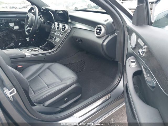 Photo 4 VIN: W1KWF8DB0LR573926 - MERCEDES-BENZ C 300 