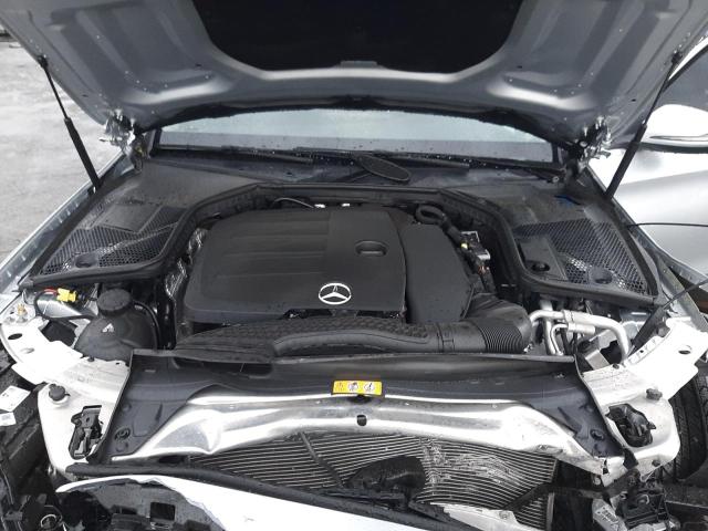 Photo 6 VIN: W1KWF8DB0MR650327 - MERCEDES-BENZ C 300 