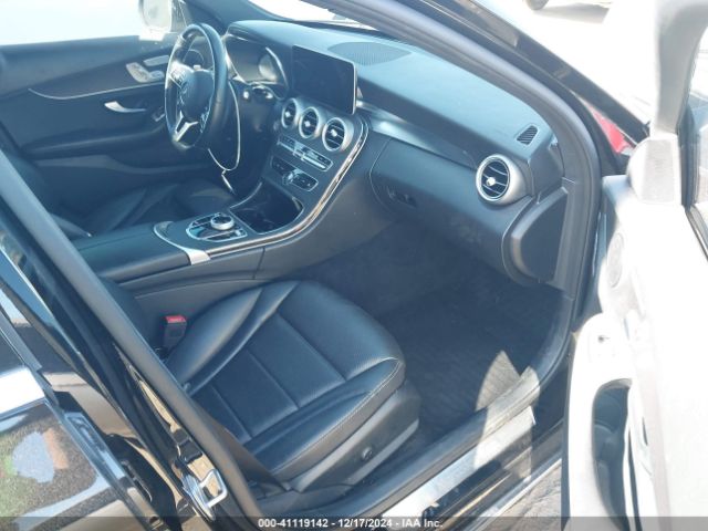 Photo 4 VIN: W1KWF8DB1MR609950 - MERCEDES-BENZ C-CLASS 