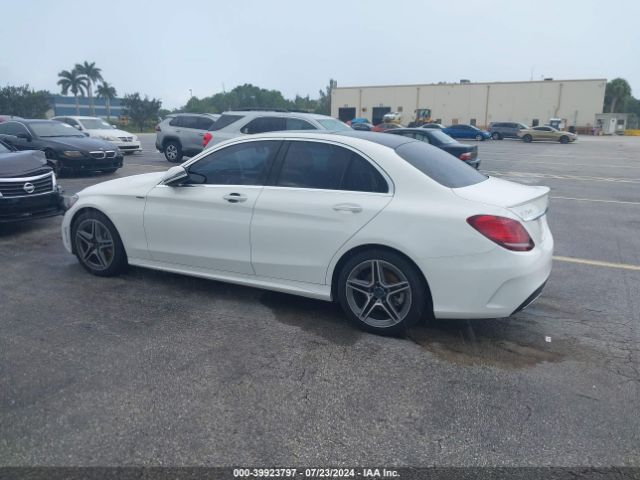 Photo 2 VIN: W1KWF8DB2MR607642 - MERCEDES-BENZ C-CLASS 