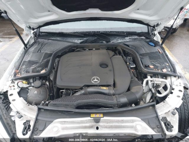 Photo 9 VIN: W1KWF8DB2MR637627 - MERCEDES-BENZ C 300 