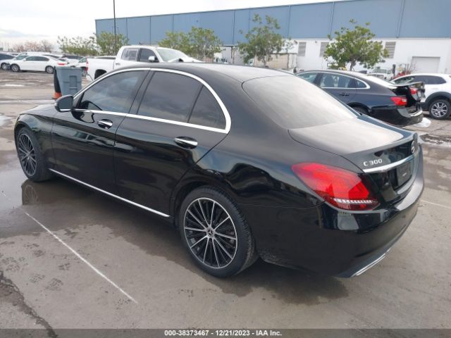 Photo 2 VIN: W1KWF8DB3LR572317 - MERCEDES-BENZ C 300 