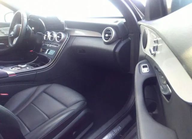 Photo 4 VIN: W1KWF8DB4MR608937 - MERCEDES-BENZ C-CLASS 