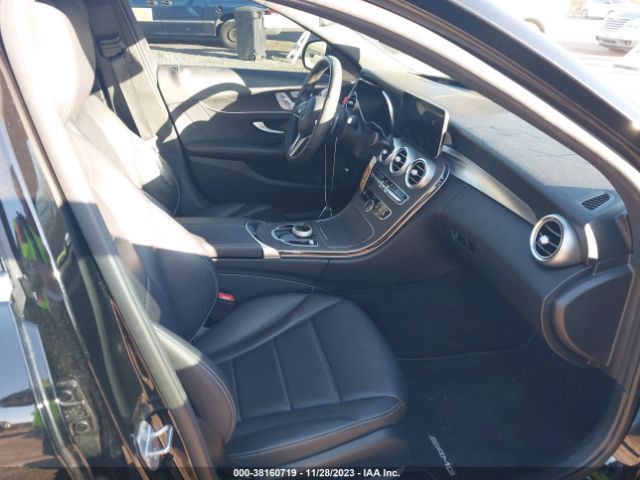 Photo 4 VIN: W1KWF8DB4MR618822 - MERCEDES-BENZ C 300 